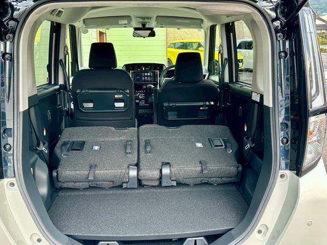 ルーミー カスタムG-T パノラミックビューモニター/9インチディスプレイ/ステアリングスイッチ/運転席・助手席シートヒーター/シートバックテーブル/運転席シート上下アジャスター/ウォークスルー/格納式リヤドアサンシェード(20枚目)