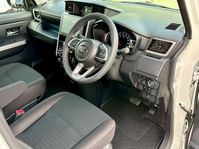 ルーミー カスタムG-T パノラミックビューモニター/9インチディスプレイ/ステアリングスイッチ/運転席・助手席シートヒーター/シートバックテーブル/運転席シート上下アジャスター/ウォークスルー/格納式リヤドアサンシェード(23枚目)