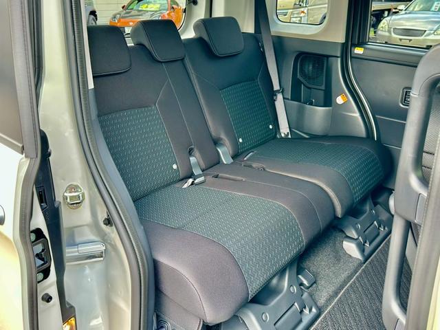 ルーミー カスタムG-T パノラミックビューモニター/9インチディスプレイ/ステアリングスイッチ/運転席・助手席シートヒーター/シートバックテーブル/運転席シート上下アジャスター/ウォークスルー/格納式リヤドアサンシェード(37枚目)