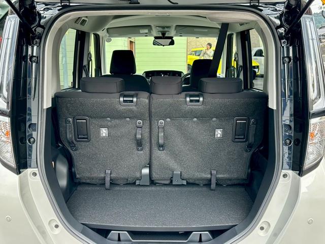 ルーミー カスタムG-T パノラミックビューモニター/9インチディスプレイ/ステアリングスイッチ/運転席・助手席シートヒーター/シートバックテーブル/運転席シート上下アジャスター/ウォークスルー/格納式リヤドアサンシェード(42枚目)