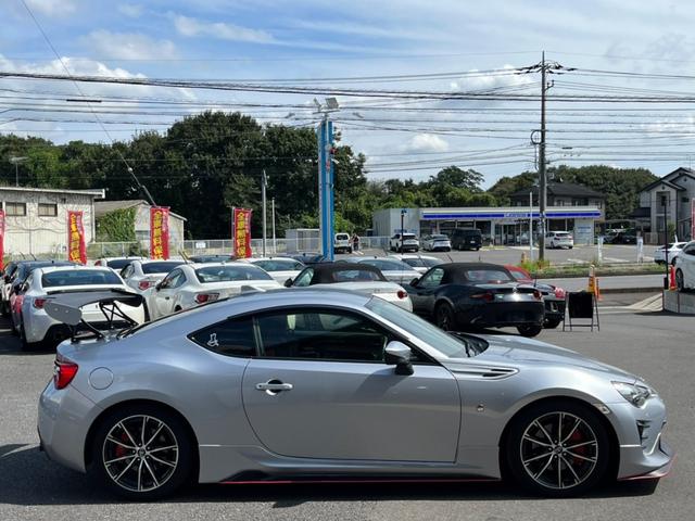GT 後期型 TRDエアロ 柿本マフラー RS-Rダウンサス 純正ナビ 地デジ ETC バックカメラ LEDヘッドライト クルーズコントロール 純正17AW(10枚目)