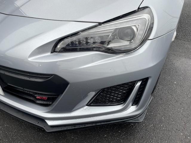 ＢＲＺ ＳＴＩ　スポーツ　後期型　ＳＴｉフルエアロ　６速ＭＴ　純正ナビ　フルセグ　シートヒーター　ＥＴＣ　ＬＥＤヘッドライト　クルーズコントロール　純正１８ＡＷ（17枚目）