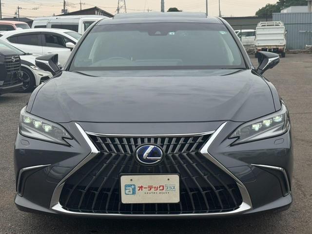 LEXUS ES ES300H VERSION L Best Japan Spec Recon Car for Import Malaysia