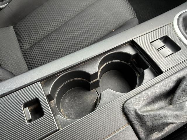 ロードスター ＲＳ　６速マニュアル　キーレス　ＨＩＤ　純正アルミホイール　純正ナビ　ＤＶＤ・ＣＤ　キーレス　パワーステアリング　パワーウィンドウ　ＡＢＳ　ＥＴＣ（51枚目）