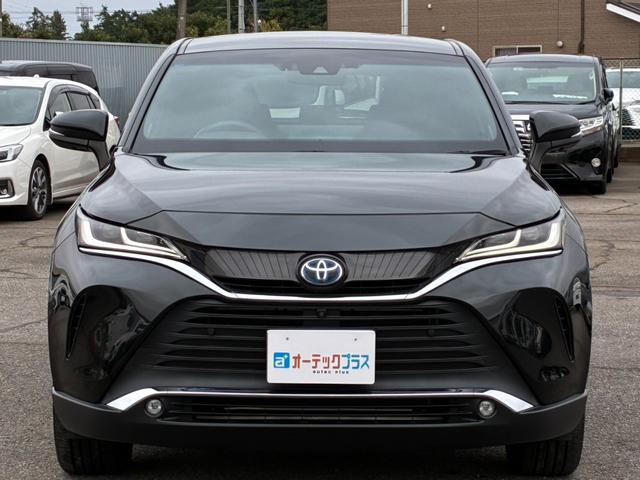 ハリアーハイブリッド Ｚ　レザーパッケージ　本革シート　ＪＢＬサウンドシステム　トヨタセーフティセンス　シートベンチレーション　パワーバックドア　ステアリングヒーター　デジタルインナーミラー　純正１９インチアルミホイール　ＥＴＣ２．０（7枚目）
