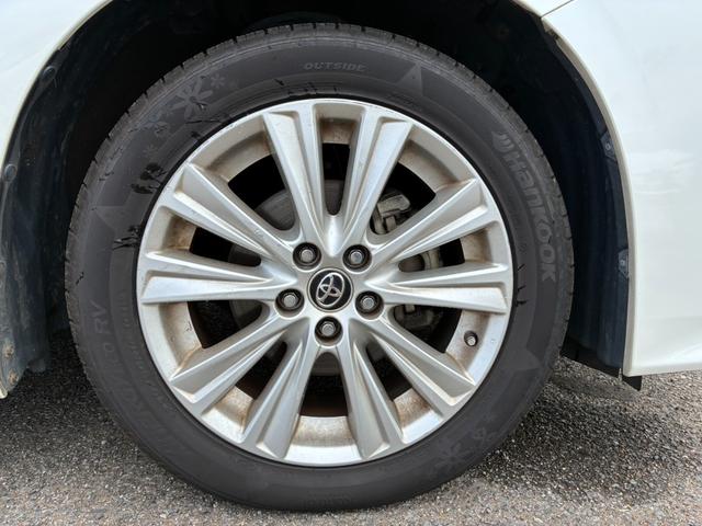 ヴェルファイア ２．５Ｚ　両側パワースライドドア　純正９インチナビ　バックガイドモニター　純正アルミホイール１８インチ　クリアランスソナー　ＬＥＤヘッドライト　オートライト　フルセグ　ドライブレコーダー　オートエアコン　ＥＴＣ（17枚目）