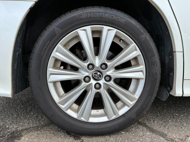 ヴェルファイア ２．５Ｚ　両側パワースライドドア　純正９インチナビ　バックガイドモニター　純正アルミホイール１８インチ　クリアランスソナー　ＬＥＤヘッドライト　オートライト　フルセグ　ドライブレコーダー　オートエアコン　ＥＴＣ（18枚目）