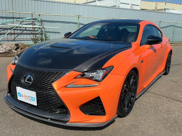 ＲＣ Ｆ カーボンエクステリアパッケージ　ＬＥＸＯＮエアロ　アクティブリアウィング　Ｐｒｏｄｒｉｖｅ１９インチアルミホイール　本革シート　３眼ＬＥＤヘッドライト　クルーズコントロール　オートライト　パワーシート　シートヒーター・エアコン（22枚目）