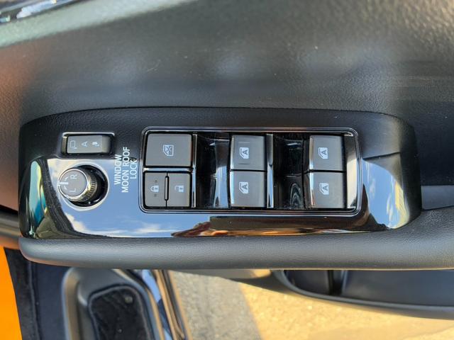 アルファード ２．５Ｓ　Ｃパッケージ　ワンオーナー　ツインムーンルーフ　黒革シート　デジタルインナーミラー　両側電動スライドドア　純正ナビ　フルセグ　バックカメラ　置くだけ充電　シートヒーター・エアコン　クリアランスソナー　パワーシート（28枚目）