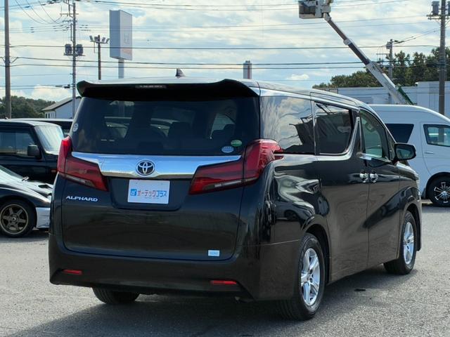 TOYOTA ALPHARD 2.5X