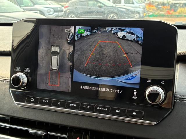アウトランダーＰＨＥＶ Ｇ　ムーンルーフ　アラウンドビューモニター　専用ハーフレザー　パワーバックドア　ワイヤレス充電　純正２０インチＡＷ　ＥＴＣ２．０　パワーシート　オペレーションキー（39枚目）