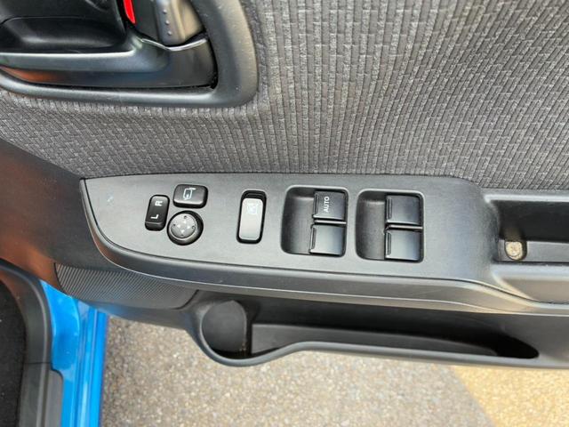 ソリオ G 距離無制限1年保証 両側スライド片側電動ドア デュアルカメラブレーキサポート クルーズコントロール オートライト スマートキー クリアランスソナー レーンアシスト 電格ミラー パイオニアナビ ETC(28枚目)