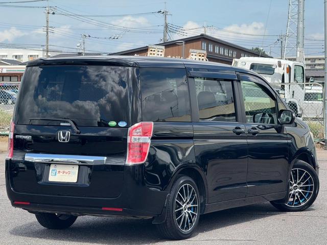 ステップワゴン G 社外17インチAW バックカメラ パナソニックナビ フルセグ CD・DVD再生 電格ミラー アイドリングストップ ABS ESC パワーウィンドウ パワーステアリング(4枚目)