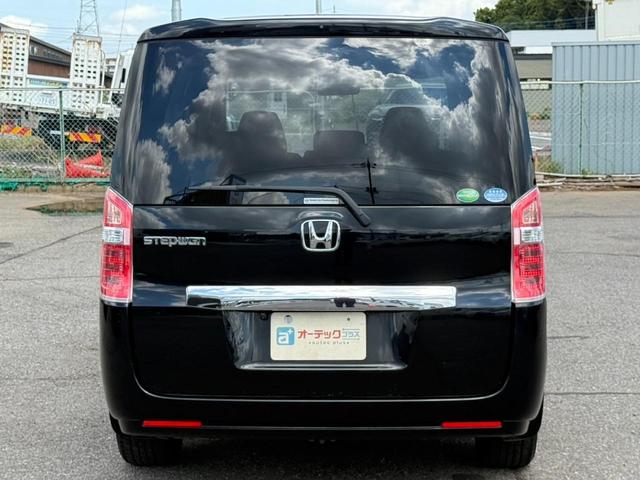 ステップワゴン G 社外17インチAW バックカメラ パナソニックナビ フルセグ CD・DVD再生 電格ミラー アイドリングストップ ABS ESC パワーウィンドウ パワーステアリング(8枚目)