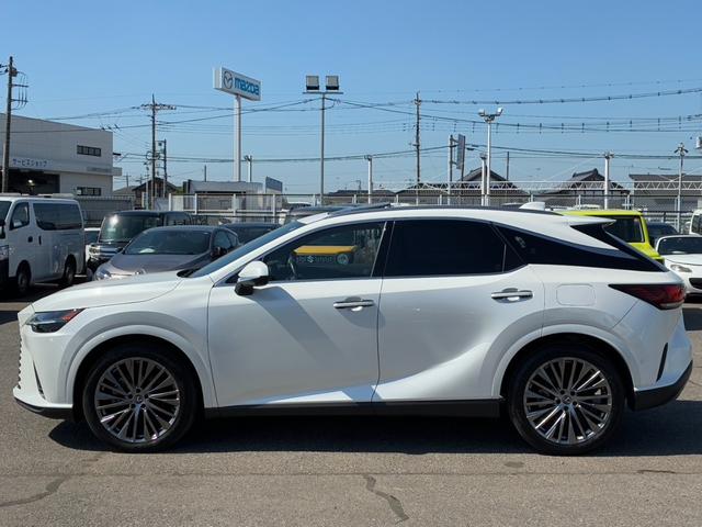 RX RX350h バージョンL サンルーフ 本革シート ステアリングヒーター 純正ナビ 全周囲カメラ フルセグ クルーズコントロール シートヒーター/クーラー 電動リアゲート 純正21インチアルミホイール レーンキープアシスト(9枚目)