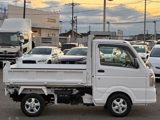 キャリイトラック 頑丈ダンプ 4WD 土砂禁ダンプ パネル型鳥居 下開リアゲート 荷台内寸:長さ190cm幅138cm アオリ高さ31cm マレル式 三方開 フォグランプ 社外12インチAW オートマ パワステ エアコン ABS(11枚目)