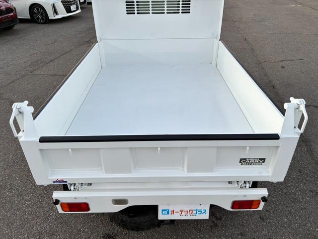 キャリイトラック 頑丈ダンプ 4WD 土砂禁ダンプ パネル型鳥居 下開リアゲート 荷台内寸:長さ190cm幅138cm アオリ高さ31cm マレル式 三方開 フォグランプ 社外12インチAW オートマ パワステ エアコン ABS(33枚目)