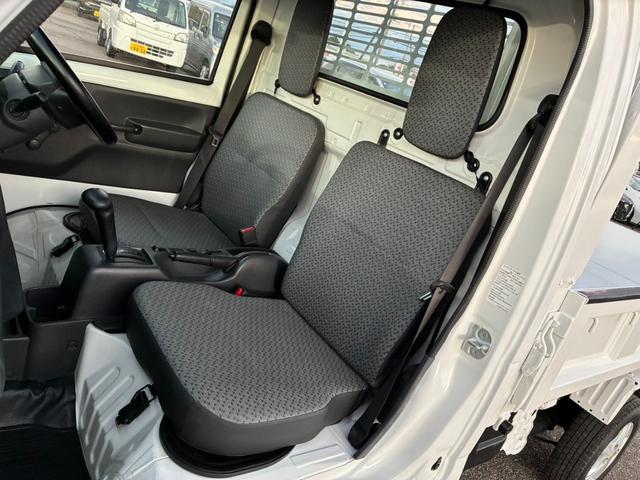 キャリイトラック 頑丈ダンプ 4WD 土砂禁ダンプ パネル型鳥居 下開リアゲート 荷台内寸:長さ190cm幅138cm アオリ高さ31cm マレル式 三方開 フォグランプ 社外12インチAW オートマ パワステ エアコン ABS(45枚目)