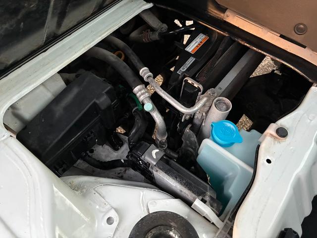 キャリイトラック 頑丈ダンプ 4WD 土砂禁ダンプ パネル型鳥居 下開リアゲート 荷台内寸:長さ190cm幅138cm アオリ高さ31cm マレル式 三方開 フォグランプ 社外12インチAW オートマ パワステ エアコン ABS(53枚目)