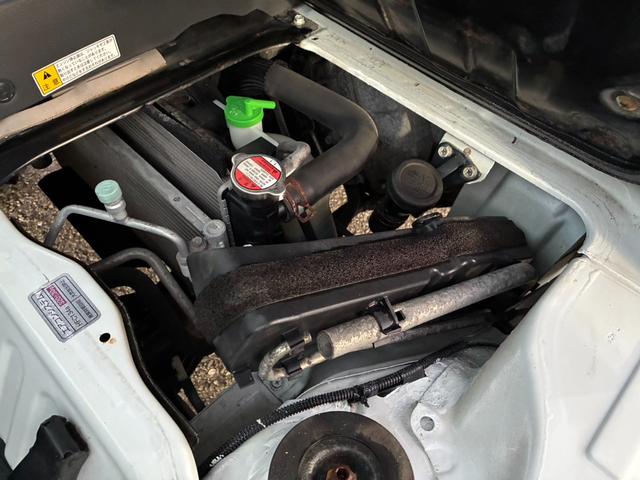 キャリイトラック 頑丈ダンプ 4WD 土砂禁ダンプ パネル型鳥居 下開リアゲート 荷台内寸:長さ190cm幅138cm アオリ高さ31cm マレル式 三方開 フォグランプ 社外12インチAW オートマ パワステ エアコン ABS(54枚目)