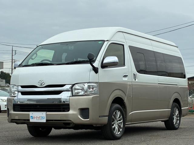 ハイエースワゴン グランドキャビン　４ＷＤ　片側スライドドア　１００Ｖ電源　リアヒーター　キーレス　純正ナビ　バックカメラ　ワンセグ　Ｂｌｕｅｔｏｏｔｈ　社外１６インチアルミホイール　ＥＴＣ　ＴＶキャンセラー　ＡＢＳ　ＥＳＣ　パワステ（22枚目）