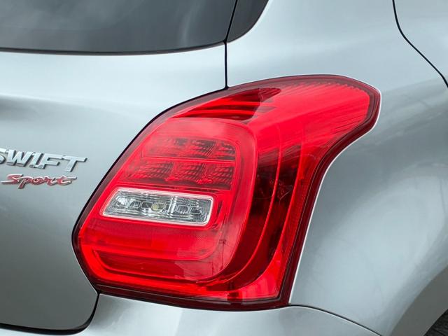 スイフトスポーツ ベースグレード 6速マニュアル 全方位カメラ デュアルセンサーブレーキサポート アダプティブクルーズコントロール シートヒーター プッシュスタート ターボ ドラレコ Bluetooth オートエアコン ETC(13枚目)