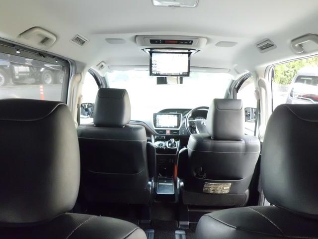 エスクァイア ハイブリッドＧｉ　１０インチナビ　フロントカメラ　バックカメラ　リアフリップダウン　社外ホイール　ＥＴＣ（5枚目）