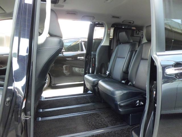 エスクァイア ハイブリッドＧｉ　１０インチナビ　フロントカメラ　バックカメラ　リアフリップダウン　社外ホイール　ＥＴＣ（23枚目）