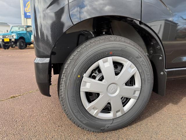 ハイゼットカーゴ クルーズ SA3 4WD プッシュスタート バイザー 前後フロアマットマット コーナーセンサー カラーパック:ブラックマイカメタリック(20枚目)