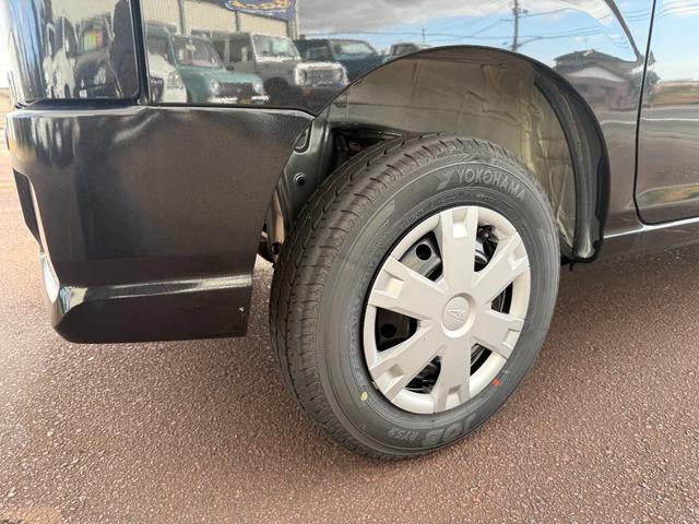 ハイゼットカーゴ クルーズ SA3 4WD プッシュスタート バイザー 前後フロアマットマット コーナーセンサー カラーパック:ブラックマイカメタリック(22枚目)