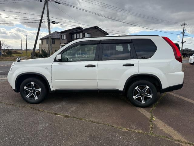 エクストレイル ２０Ｓ　４ＷＤ　純正フルセグＴＶナビ　Ｂｌｕｅｔｏｏｔｈ　ＥＴＣ　レザー調シート（5枚目）