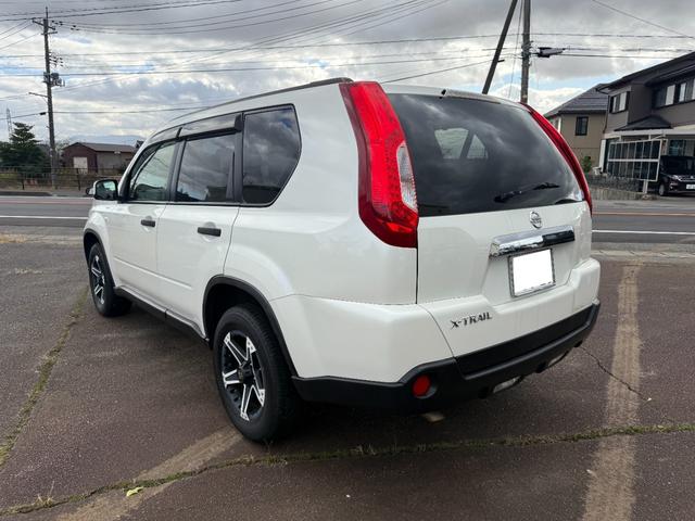 エクストレイル ２０Ｓ　４ＷＤ　純正フルセグＴＶナビ　Ｂｌｕｅｔｏｏｔｈ　ＥＴＣ　レザー調シート（7枚目）