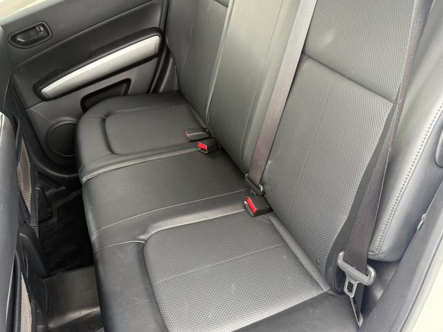エクストレイル ２０Ｓ　４ＷＤ　純正フルセグＴＶナビ　Ｂｌｕｅｔｏｏｔｈ　ＥＴＣ　レザー調シート（19枚目）