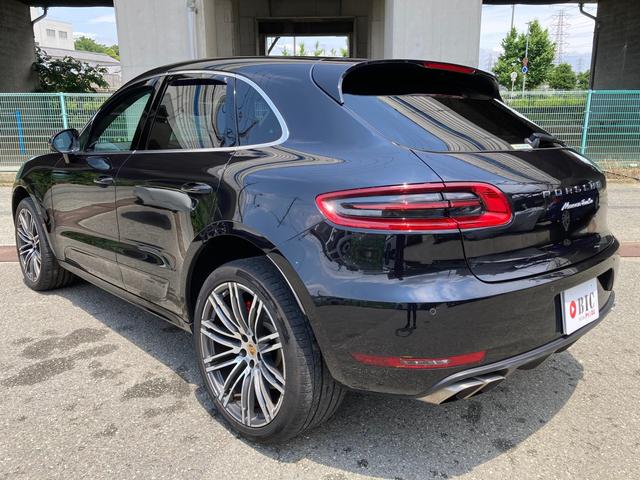 マカン マカン　ターボ　ＰＤＫ　４ＷＤ　２１インチ　ナビ　ＥＴＣ　レーダー探知機（6枚目）