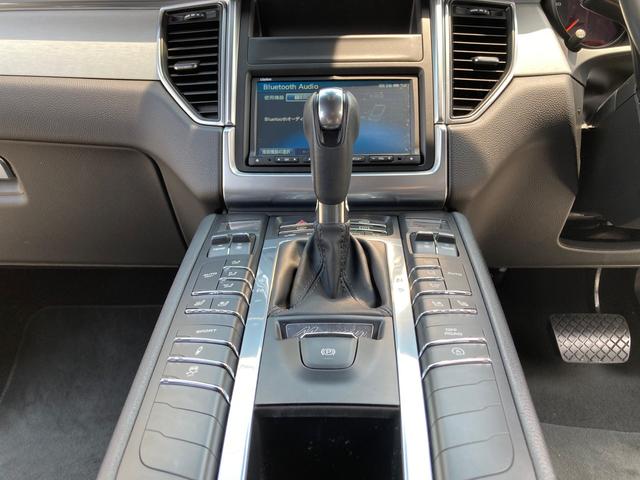 マカン マカン　ターボ　ＰＤＫ　４ＷＤ　２１インチ　ナビ　ＥＴＣ　レーダー探知機（12枚目）