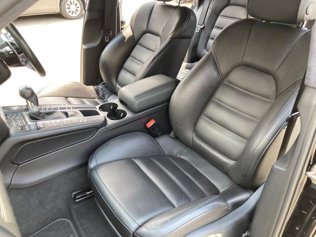 マカン マカン　ターボ　ＰＤＫ　４ＷＤ　２１インチ　ナビ　ＥＴＣ　レーダー探知機（20枚目）