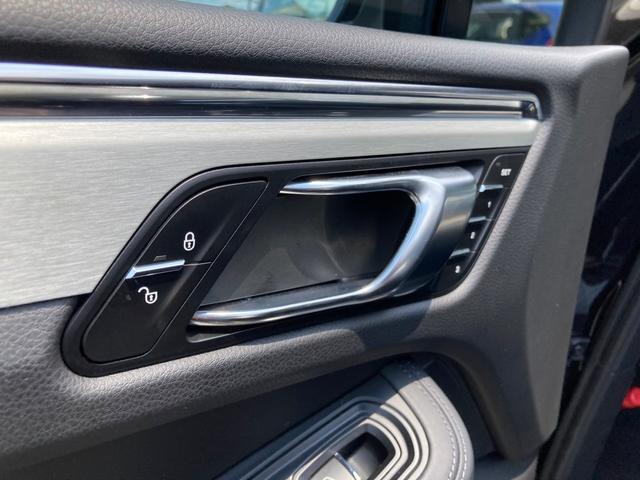 マカン マカン　ターボ　ＰＤＫ　４ＷＤ　２１インチ　ナビ　ＥＴＣ　レーダー探知機（34枚目）