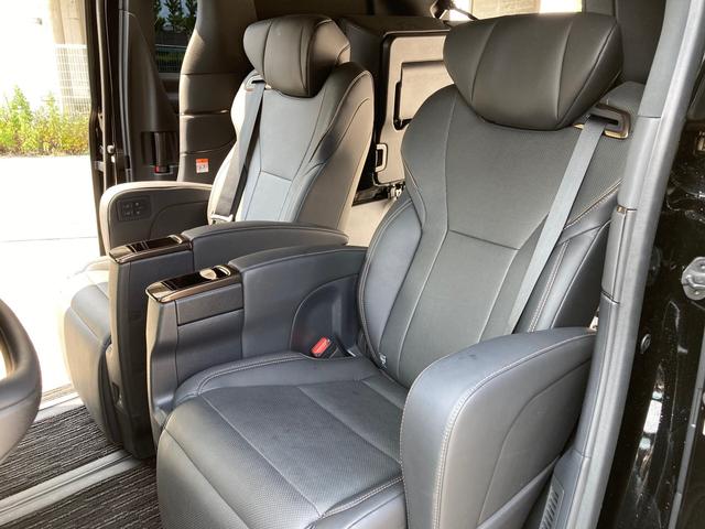 アルファード Ｚ　モデリスタエアロ　フリップダウンモニター　左右独立ムーンルーフ　デジタルインナーミラー　ＵＶカットフィルム施工済（30枚目）