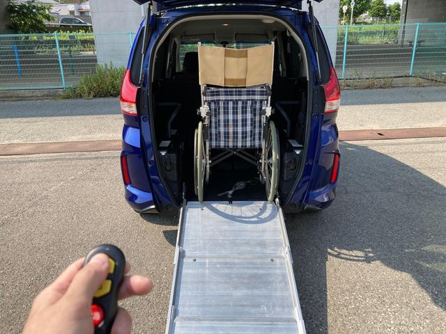 フリード+ G スローパー 両側パワースライド 9インチナビ 電動ウィンチ リモコン付き(27枚目)