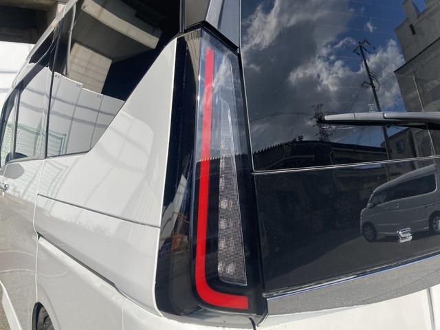 セレナ ハイウェイスターV ナビ,ETC,アラウンドビューモニター,ニッサンコネクトナビ,ハンズフリーオートスライドドア,両側パワースライド,プロパイロット,衝突被害軽減ブレーキ,16インチ純正アルミ,シートヒーター(12枚目)