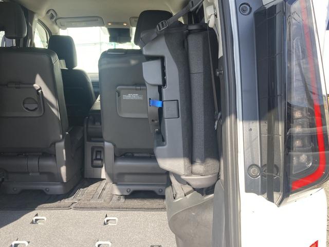 セレナ ハイウェイスターV ナビ,ETC,アラウンドビューモニター,ニッサンコネクトナビ,ハンズフリーオートスライドドア,両側パワースライド,プロパイロット,衝突被害軽減ブレーキ,16インチ純正アルミ,シートヒーター(20枚目)