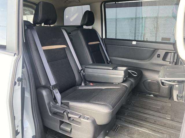 セレナ ハイウェイスターV ナビ,ETC,アラウンドビューモニター,ニッサンコネクトナビ,ハンズフリーオートスライドドア,両側パワースライド,プロパイロット,衝突被害軽減ブレーキ,16インチ純正アルミ,シートヒーター(24枚目)