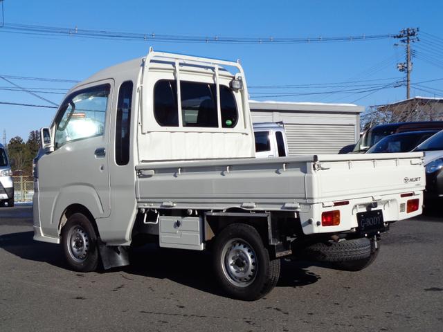 ハイゼットトラック ジャンボ　４ＷＤ　オートマ　キーレス　エアコン　パワステ　パワーウインド　ＣＤデッキ　作業灯　フロントスポイラー　全国対応故障保証付１年間・走行距離無制限（6枚目）
