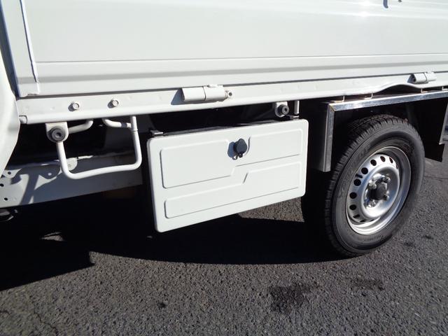 ハイゼットトラック ジャンボ　４ＷＤ　オートマ　キーレス　エアコン　パワステ　パワーウインド　ＣＤデッキ　作業灯　フロントスポイラー　全国対応故障保証付１年間・走行距離無制限（31枚目）