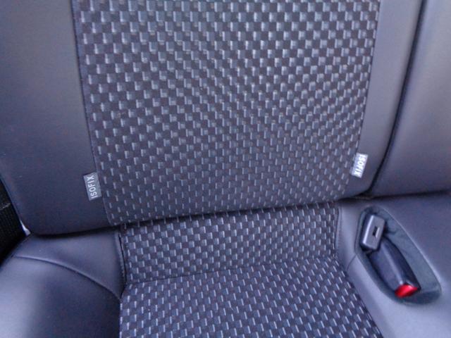 アクア Ｘ－アーバン　スマートキー２個　プッシュスタート　純正９インチナビ　フルセグＴＶ　Ｂｌｕｅｔｏｏｔｈ　ＣＤ　ＤＶＤ　バックカメラ　ビルトインＥＴＣ　ハーフレザーシート　全国対応故障保証付１年間・走行距離無制限（22枚目）