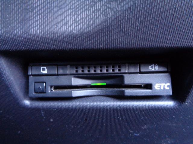 アクア Ｘ－アーバン　スマートキー２個　プッシュスタート　純正９インチナビ　フルセグＴＶ　Ｂｌｕｅｔｏｏｔｈ　ＣＤ　ＤＶＤ　バックカメラ　ビルトインＥＴＣ　ハーフレザーシート　全国対応故障保証付１年間・走行距離無制限（30枚目）