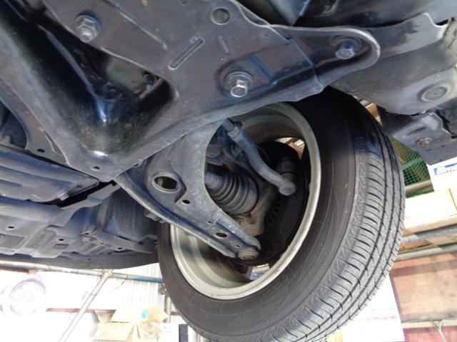 アクア Ｘ－アーバン　スマートキー２個　プッシュスタート　純正９インチナビ　フルセグＴＶ　Ｂｌｕｅｔｏｏｔｈ　ＣＤ　ＤＶＤ　バックカメラ　ビルトインＥＴＣ　ハーフレザーシート　全国対応故障保証付１年間・走行距離無制限（38枚目）