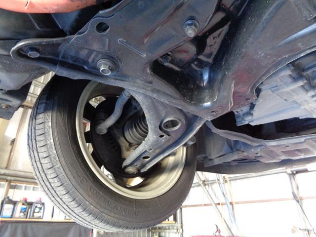 アクア Ｘ－アーバン　スマートキー２個　プッシュスタート　純正９インチナビ　フルセグＴＶ　Ｂｌｕｅｔｏｏｔｈ　ＣＤ　ＤＶＤ　バックカメラ　ビルトインＥＴＣ　ハーフレザーシート　全国対応故障保証付１年間・走行距離無制限（39枚目）