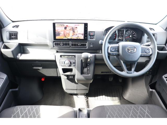 アトレー ＲＳ　４ＷＤ　９インチスマホ連携ディスプレイオーディオフルセグＴＶ　バックカメラ　ビルトインＥＴＣ　両側パワースライドドア　クルーズコントロール　スマートアシスト　フロアマット　ドアバイザー　ＨＤＭＩ（4枚目）
