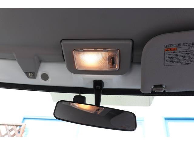 サンバートラック 赤帽 赤帽 スーパーチャージャー MT5 ハイルーフ YOKOHAMA GEOLANDAR KT ナビ キーレス ETC 作業灯 オーバーヘッドシェルフ エアコン ドアバイザー 三方開(19枚目)